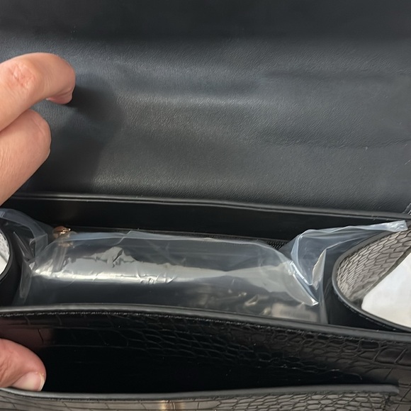 Charlotte Reid Black Handbag - Picture 12 of 14